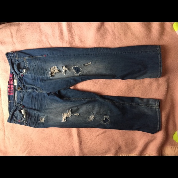 Jeans - Picture 2 of 4